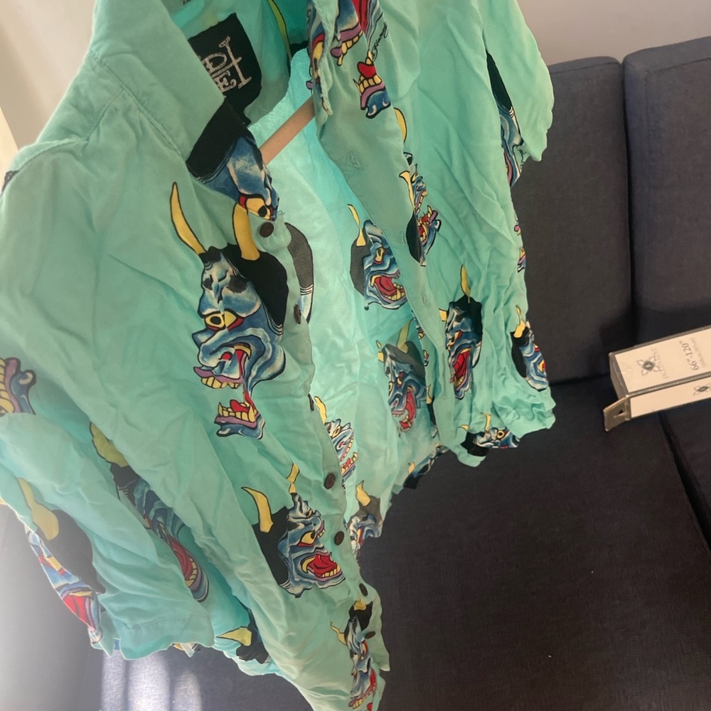 Ed Hardy Aqua Graphic Casual Shirt